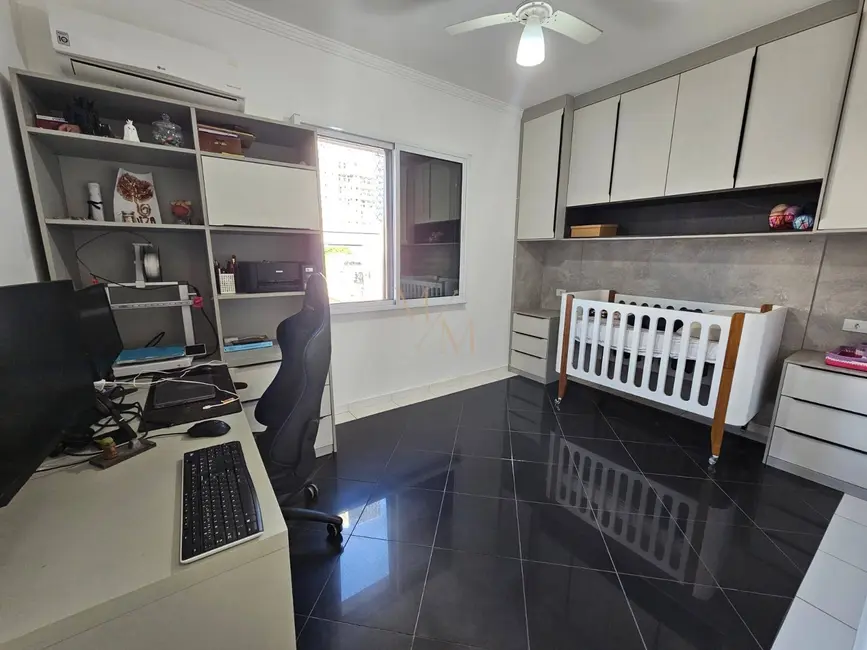 Foto 8 de Apartamento com 2 quartos à venda, 63m2 em Embaré, Santos - SP