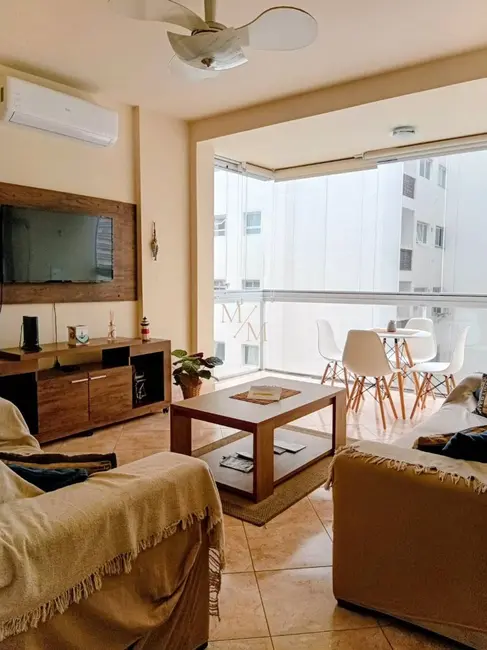 Foto 4 de Apartamento com 2 quartos à venda, 92m2 em Gonzaga, Santos - SP