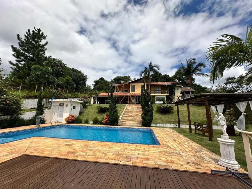 Foto 6 de Chácara com 4 quartos à venda, 500m2 em Igarata - SP