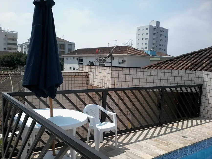 Foto 4 de Casa com 5 quartos à venda, 330m2 em Embaré, Santos - SP