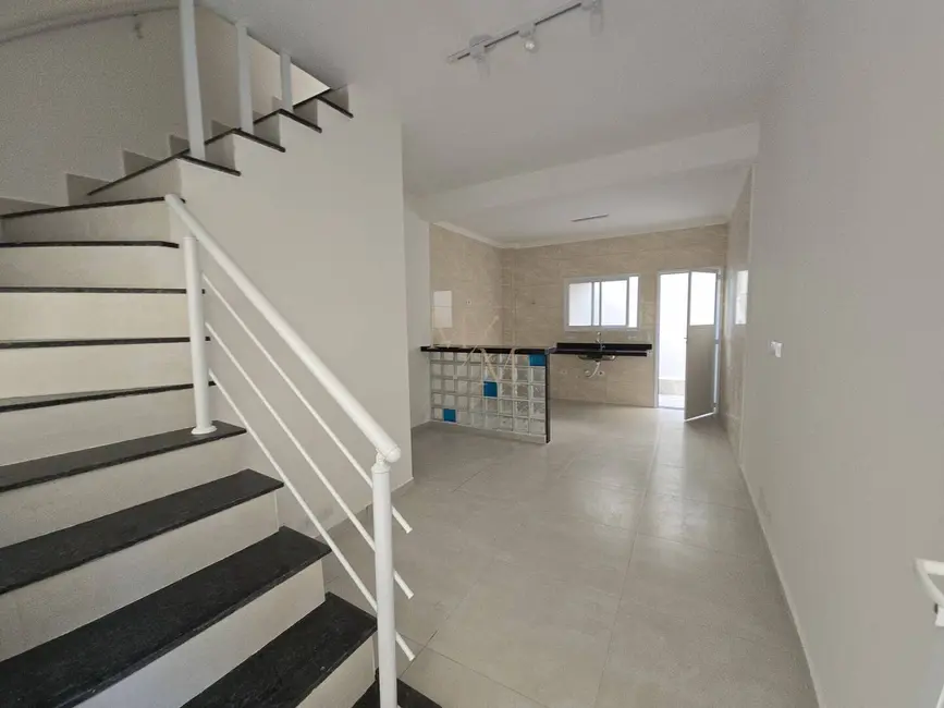 Foto 3 de Sobrado com 2 quartos à venda, 54m2 em Aviação, Praia Grande - SP