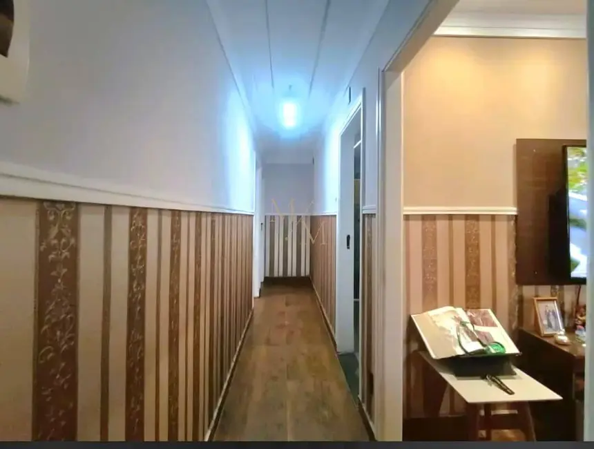 Casa com 3 quartos à venda, 114m2 em Encruzilhada, Santos - SP - imagem 7 Foto 7 de Casa com 3 quartos à venda, 114m2 em Encruzilhada, Santos - SP