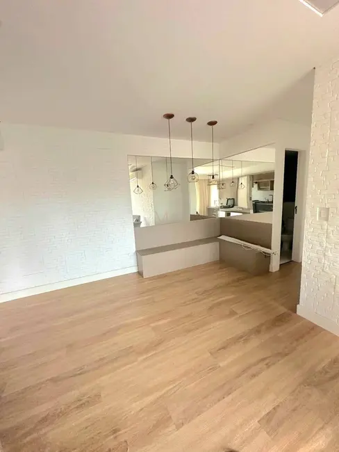 Foto 2 de Apartamento com 3 quartos à venda, 92m2 em Encruzilhada, Santos - SP