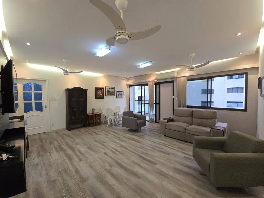 Foto 3 de Apartamento com 3 quartos à venda e para alugar, 147m2 em Boqueirão, Santos - SP