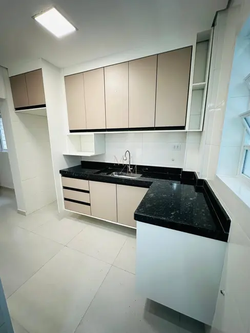 Foto 5 de Apartamento com 2 quartos à venda, 63m2 em Ponta da Praia, Santos - SP