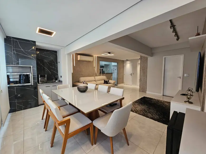 Foto 8 de Apartamento com 3 quartos à venda, 90m2 em Encruzilhada, Santos - SP