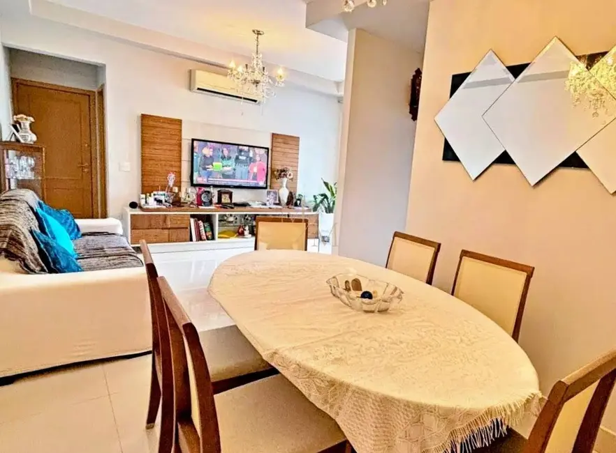 Apartamento com 3 quartos à venda, 130m2 em Gonzaga, Santos - SP - imagem 7 Foto 7 de Apartamento com 3 quartos à venda, 130m2 em Gonzaga, Santos - SP