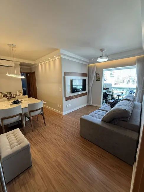 Apartamento com 2 quartos à venda, 74m2 em Gonzaga, Santos - SP - imagem 1 Foto 1 de Apartamento com 2 quartos à venda, 74m2 em Gonzaga, Santos - SP