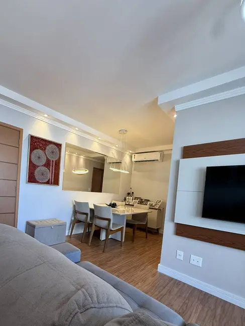 Apartamento com 2 quartos à venda, 74m2 em Gonzaga, Santos - SP - imagem 2 Foto 2 de Apartamento com 2 quartos à venda, 74m2 em Gonzaga, Santos - SP