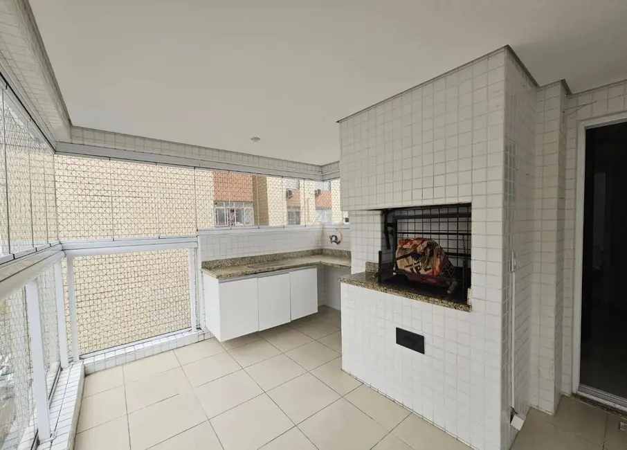 Apartamento com 3 quartos à venda, 135m2 em Embaré, Santos - SP - imagem 2 Foto 2 de Apartamento com 3 quartos à venda, 135m2 em Embaré, Santos - SP