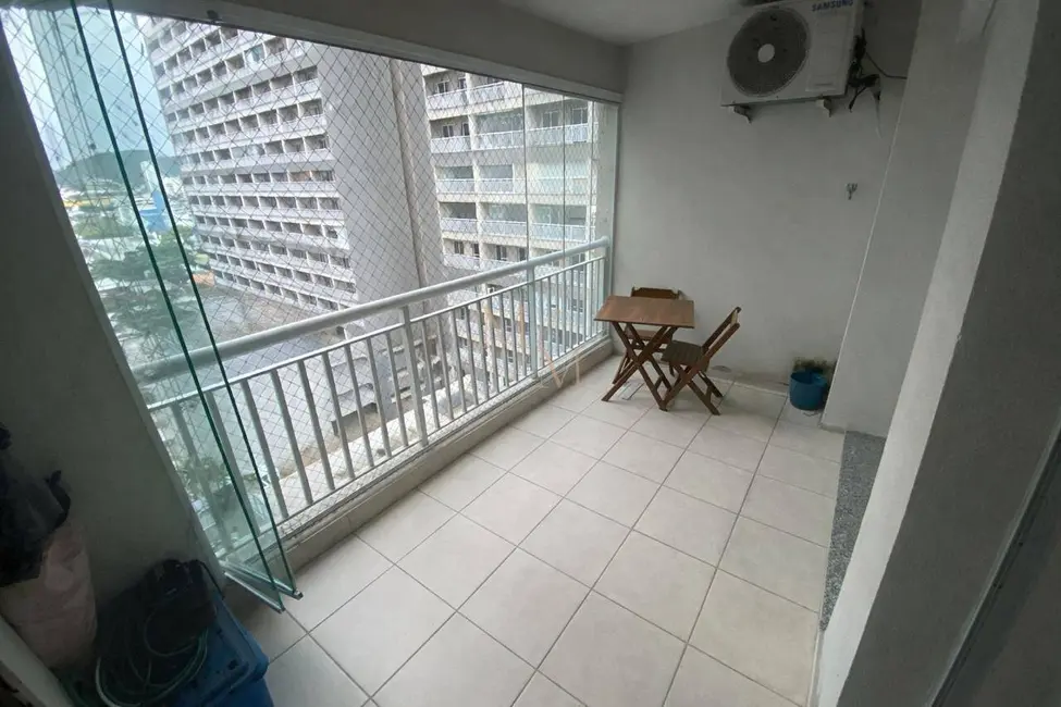 Foto 3 de Apartamento com 2 quartos à venda, 64m2 em Vila Mathias, Santos - SP