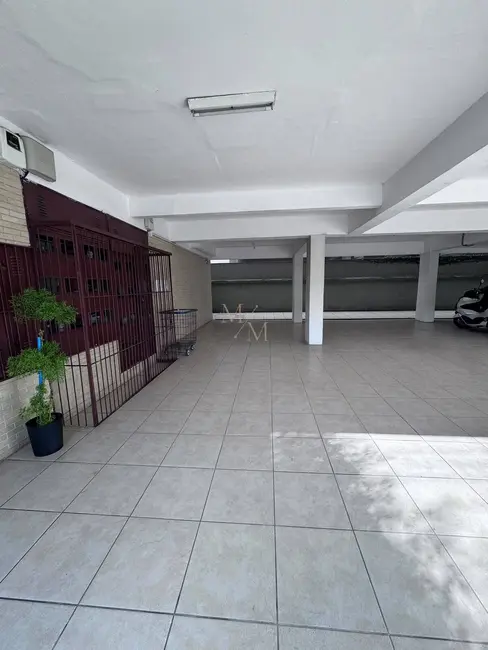 Foto 6 de Apartamento com 2 quartos à venda, 72m2 em Encruzilhada, Santos - SP