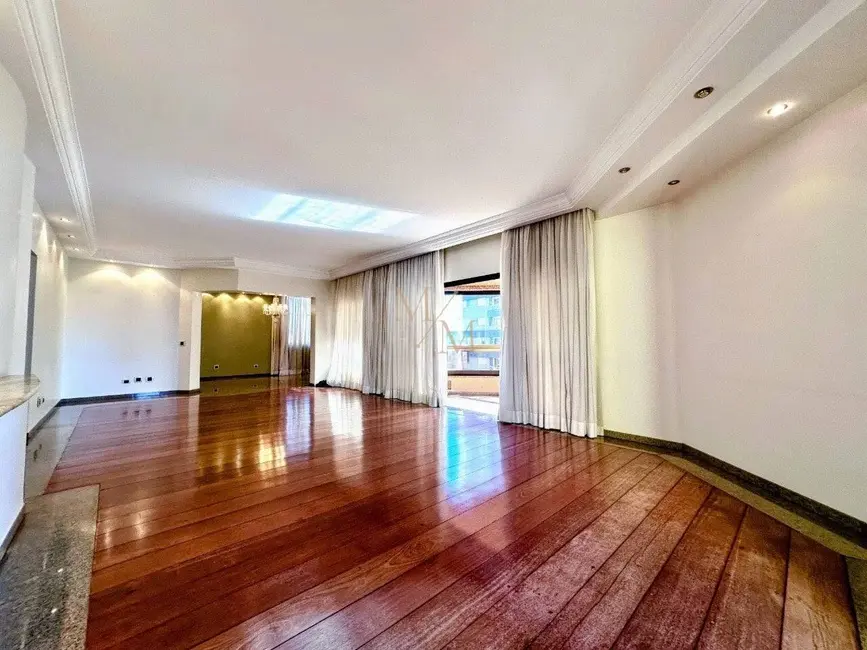 Foto 6 de Apartamento com 4 quartos à venda, 338m2 em Centro, Londrina - PR