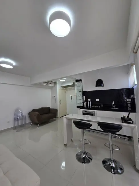Foto 2 de Apartamento com 1 quarto à venda e para alugar em Embaré, Santos - SP