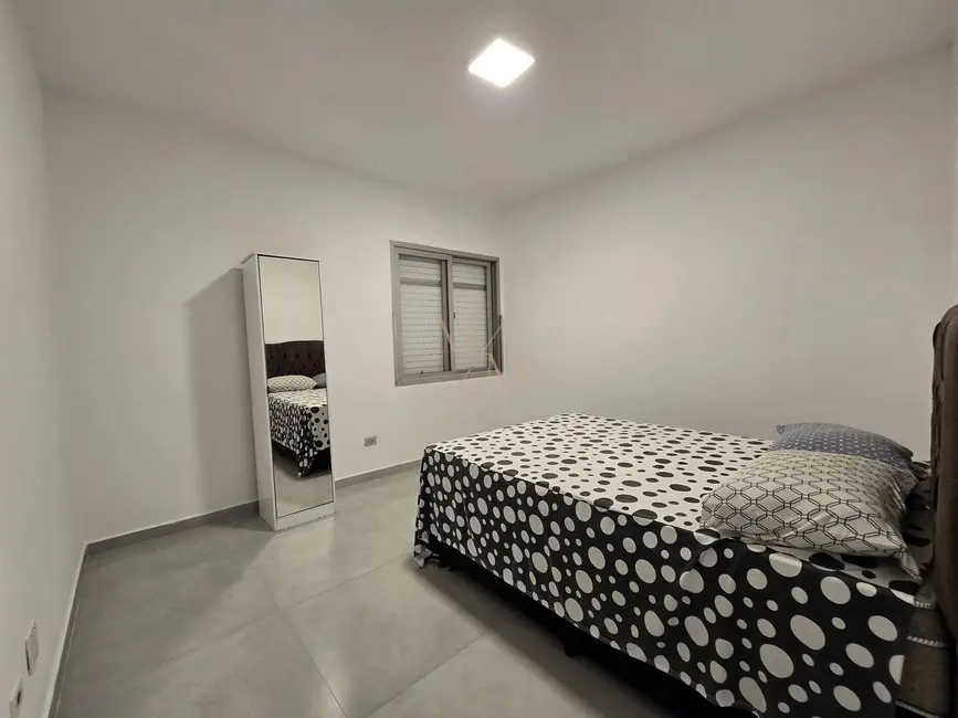 Foto 6 de Apartamento com 2 quartos à venda, 82m2 em Gonzaga, Santos - SP