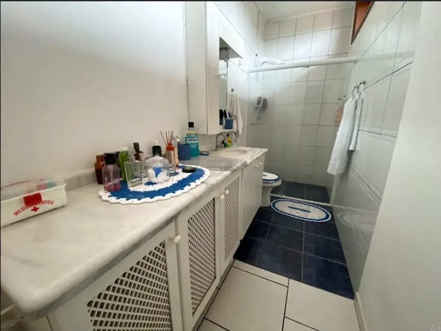 Casa com 3 quartos à venda, 240m2 em Peruibe - SP - imagem 9 Foto 9 de Casa com 3 quartos à venda, 240m2 em Peruibe - SP