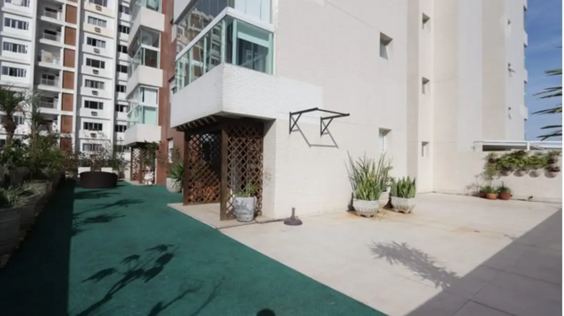 Apartamento com 4 quartos à venda e para alugar, 335m2 em Ponta da Praia, Santos - SP - imagem 9 Foto 9 de Apartamento com 4 quartos à venda e para alugar, 335m2 em Ponta da Praia, Santos - SP