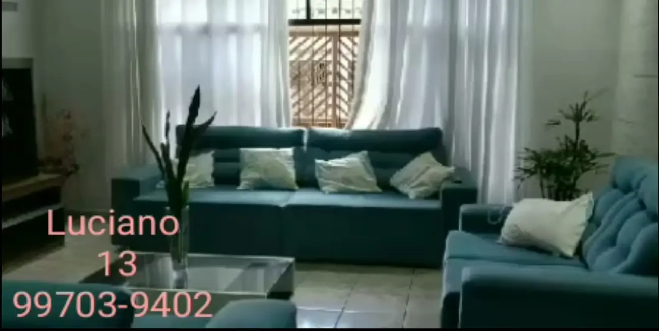 Foto 3 de Casa com 3 quartos à venda, 310m2 em Vila Nova, Cubatao - SP