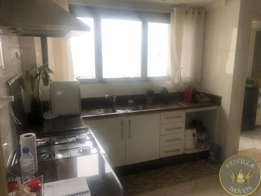 Apartamento com 3 quartos à venda, 130m2 em Vila Diva (Zona Leste), São Paulo - SP - imagem 8 Foto 8 de Apartamento com 3 quartos à venda, 130m2 em Vila Diva (Zona Leste), São Paulo - SP