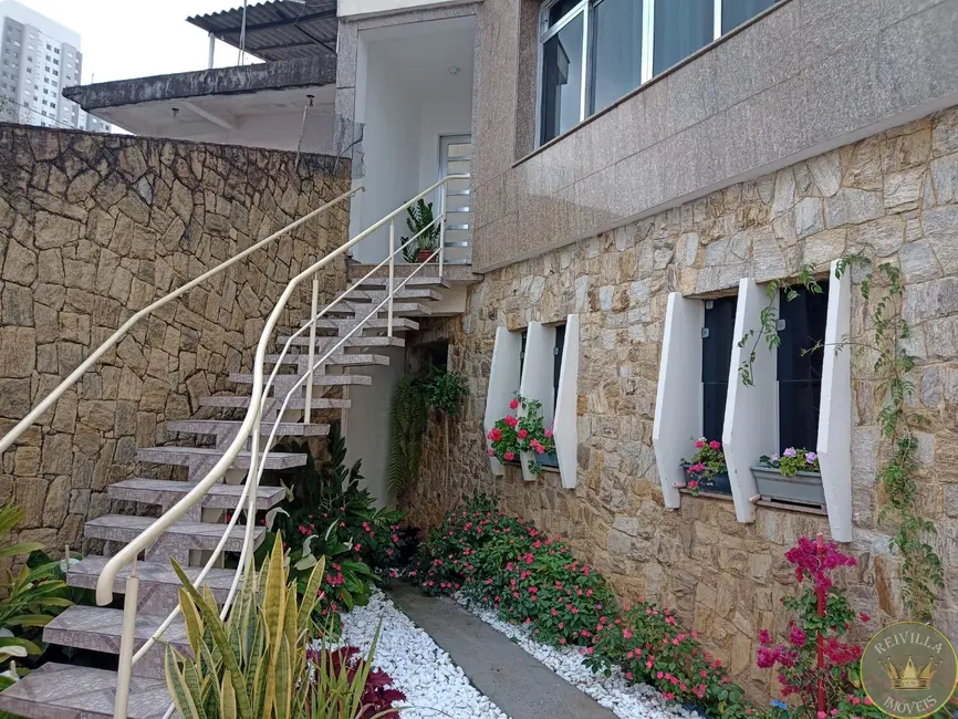 Casa com 3 quartos à venda, 300m2 em Vila Gustavo, São Paulo - SP - imagem 1 Foto 1 de Casa com 3 quartos à venda, 300m2 em Vila Gustavo, São Paulo - SP