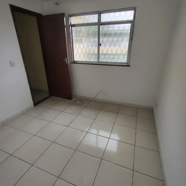Foto 7 de Casa de Condomínio com 2 quartos para alugar, 104m2 em Marechal Hermes, Rio De Janeiro - RJ