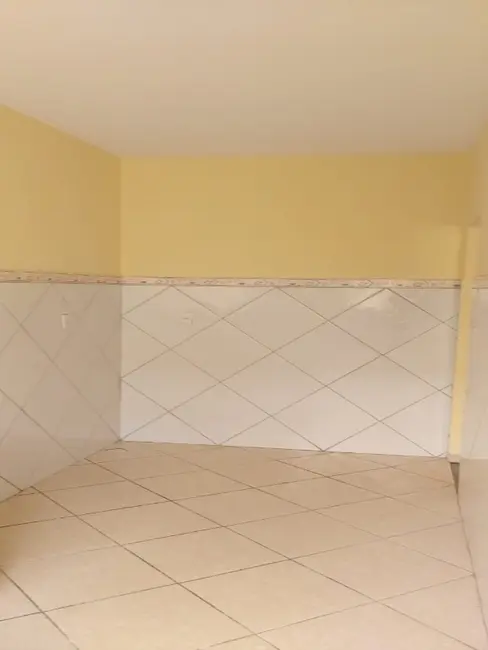 Foto 9 de Casa de Condomínio com 2 quartos para alugar, 104m2 em Marechal Hermes, Rio De Janeiro - RJ