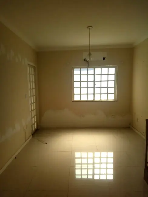 Foto 2 de Casa de Condomínio com 2 quartos à venda, 96m2 em Rancho Novo, Nova Iguacu - RJ