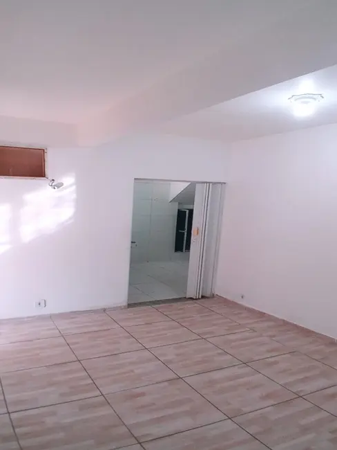 Casa de Condomínio com 1 quarto à venda, 43m2 em Bento Ribeiro, Rio De Janeiro - RJ - imagem 5 Foto 5 de Casa de Condomínio com 1 quarto à venda, 43m2 em Bento Ribeiro, Rio De Janeiro - RJ