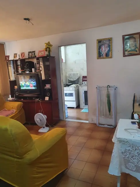 Apartamento com 1 quarto à venda, 40m2 em Guadalupe, Rio De Janeiro - RJ - imagem 3 Foto 3 de Apartamento com 1 quarto à venda, 40m2 em Guadalupe, Rio De Janeiro - RJ