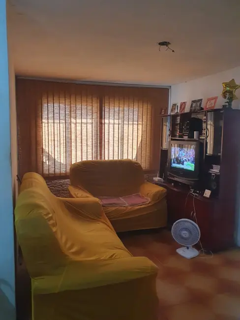 Apartamento com 1 quarto à venda, 40m2 em Guadalupe, Rio De Janeiro - RJ - imagem 2 Foto 2 de Apartamento com 1 quarto à venda, 40m2 em Guadalupe, Rio De Janeiro - RJ