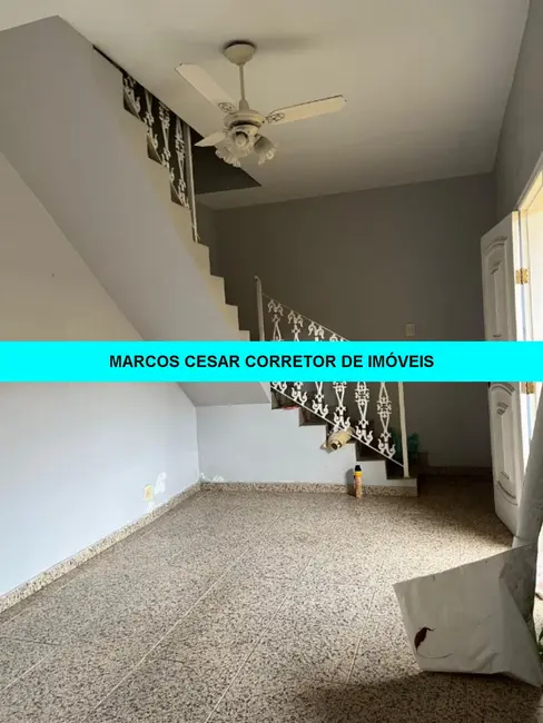 Foto 1 de Casa com 3 quartos à venda, 215m2 em Madureira, Rio De Janeiro - RJ