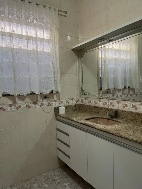 Foto 3 de Casa com 3 quartos à venda, 215m2 em Madureira, Rio De Janeiro - RJ