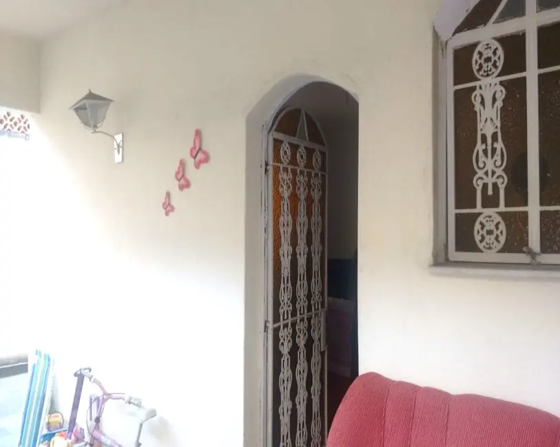 Casa com 4 quartos à venda, 160m2 em Vila Valqueire, Rio De Janeiro - RJ - imagem 5 Foto 5 de Casa com 4 quartos à venda, 160m2 em Vila Valqueire, Rio De Janeiro - RJ