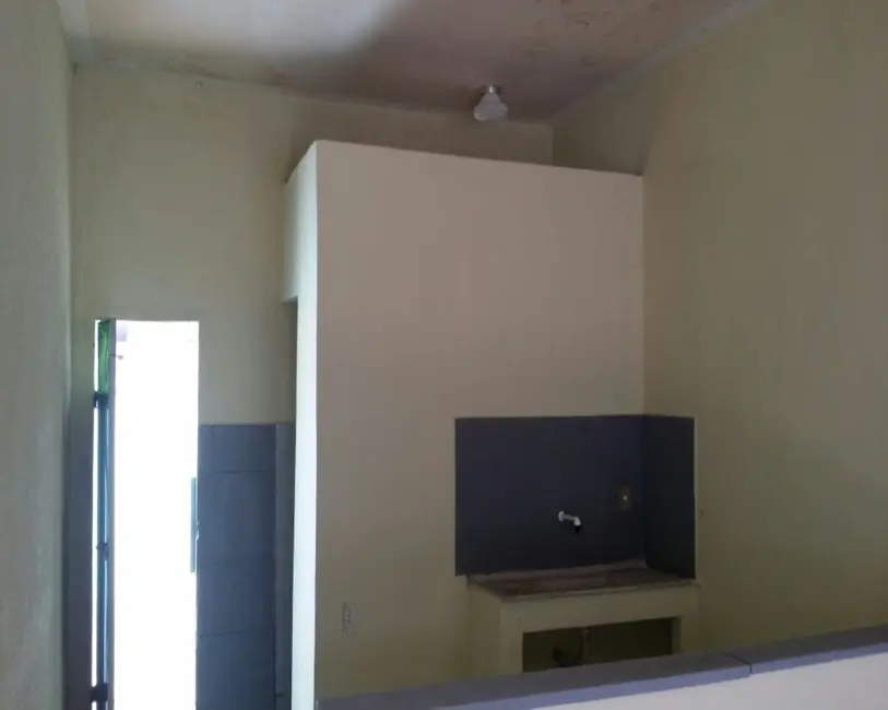 Casa com 2 quartos à venda, 60m2 em Duque De Caxias - RJ - imagem 6 Foto 6 de Casa com 2 quartos à venda, 60m2 em Duque De Caxias - RJ