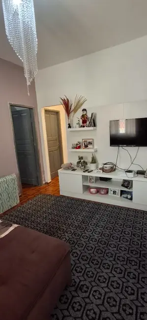 Casa com 2 quartos à venda, 90m2 em Bento Ribeiro, Rio De Janeiro - RJ - imagem 2 Foto 2 de Casa com 2 quartos à venda, 90m2 em Bento Ribeiro, Rio De Janeiro - RJ