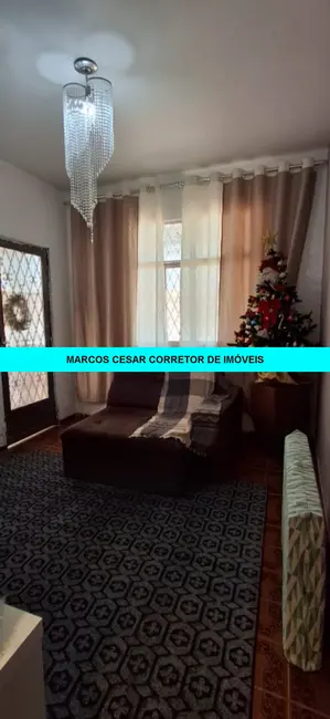 Casa com 2 quartos à venda, 90m2 em Bento Ribeiro, Rio De Janeiro - RJ - imagem 1 Foto 1 de Casa com 2 quartos à venda, 90m2 em Bento Ribeiro, Rio De Janeiro - RJ