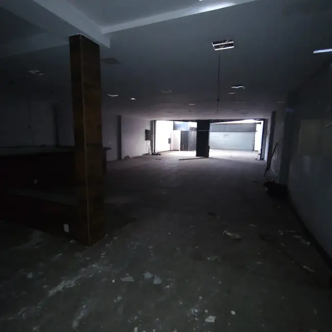 Armazém / Galpão para alugar, 500m2 em Vila Valqueire, Rio De Janeiro - RJ - imagem 3 Foto 3 de Armazém / Galpão para alugar, 500m2 em Vila Valqueire, Rio De Janeiro - RJ