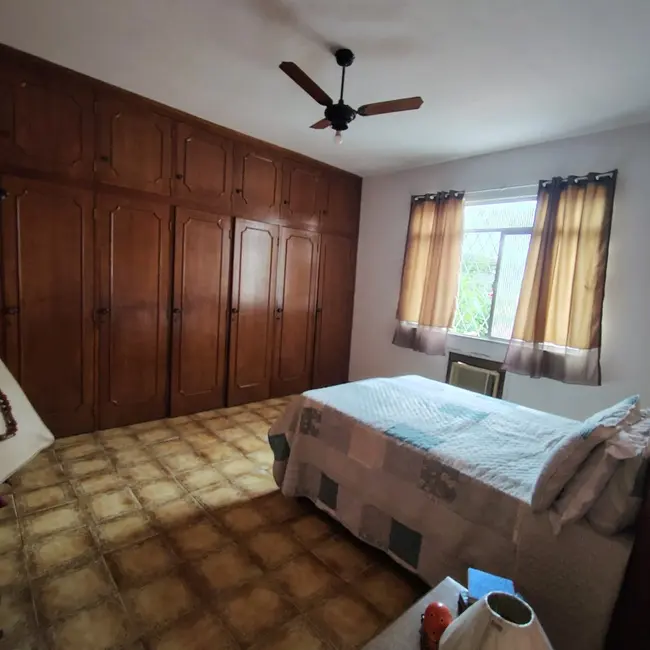 Foto 20 de Casa com 2 quartos à venda, 500m2 em Bento Ribeiro, Rio De Janeiro - RJ