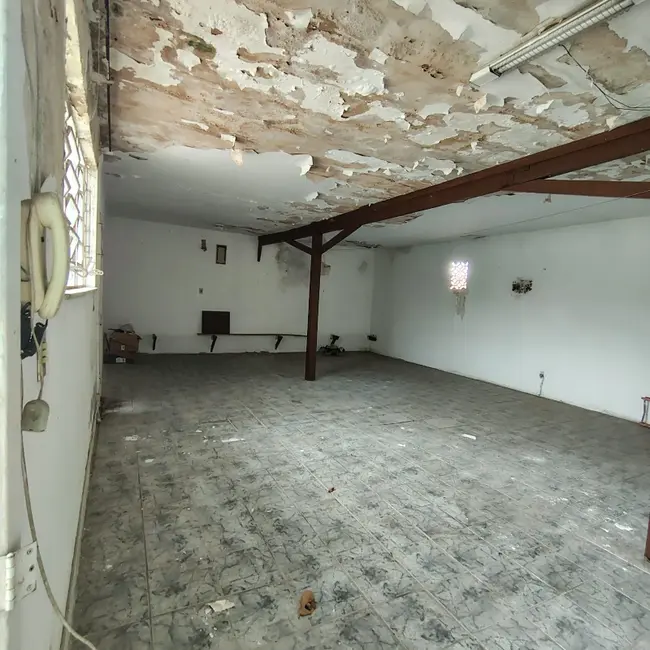 Foto 40 de Casa com 2 quartos à venda, 500m2 em Bento Ribeiro, Rio De Janeiro - RJ