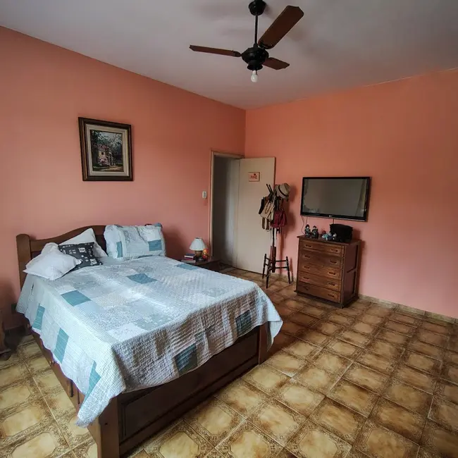 Foto 16 de Casa com 2 quartos à venda, 500m2 em Bento Ribeiro, Rio De Janeiro - RJ