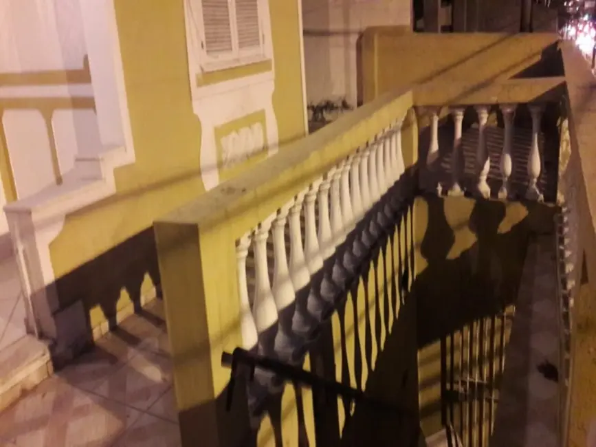 Casa com 2 quartos à venda, 78m2 em Vila Valqueire, Rio De Janeiro - RJ - imagem 5 Foto 5 de Casa com 2 quartos à venda, 78m2 em Vila Valqueire, Rio De Janeiro - RJ