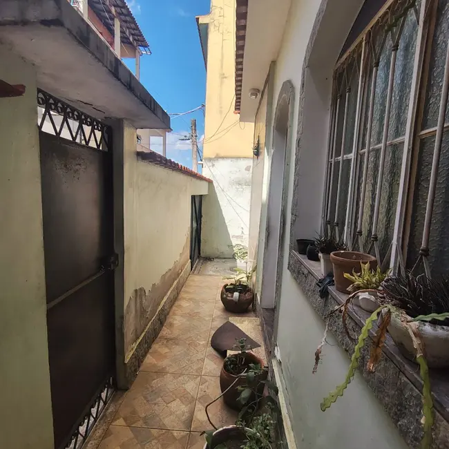Foto 5 de Casa com 2 quartos à venda, 200m2 em Bento Ribeiro, Rio De Janeiro - RJ