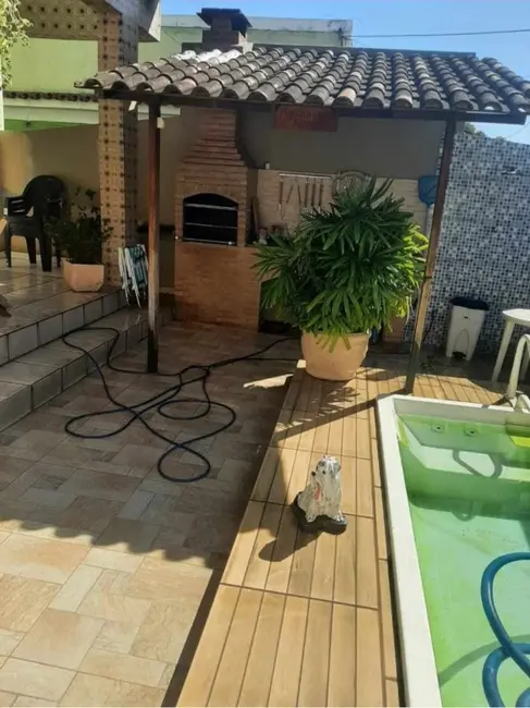 Casa com 3 quartos à venda, 250m2 em Magalhães Bastos, Rio De Janeiro - RJ - imagem 3 Foto 3 de Casa com 3 quartos à venda, 250m2 em Magalhães Bastos, Rio De Janeiro - RJ