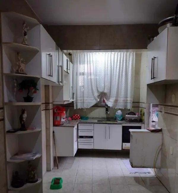 Casa com 3 quartos à venda, 250m2 em Magalhães Bastos, Rio De Janeiro - RJ - imagem 8 Foto 8 de Casa com 3 quartos à venda, 250m2 em Magalhães Bastos, Rio De Janeiro - RJ