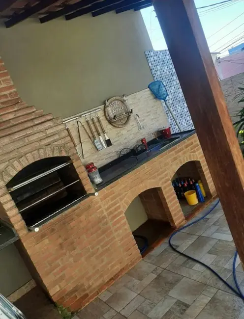 Casa com 3 quartos à venda, 250m2 em Magalhães Bastos, Rio De Janeiro - RJ - imagem 4 Foto 4 de Casa com 3 quartos à venda, 250m2 em Magalhães Bastos, Rio De Janeiro - RJ