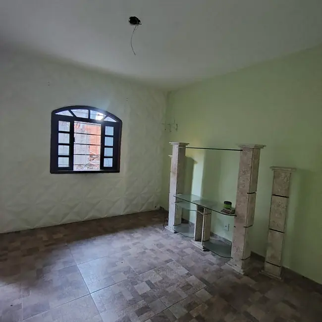 Casa com 2 quartos à venda, 140m2 em Realengo, Rio De Janeiro - RJ - imagem 5 Foto 5 de Casa com 2 quartos à venda, 140m2 em Realengo, Rio De Janeiro - RJ