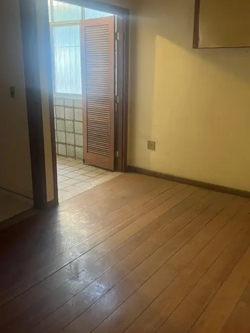 Foto 5 de Casa com 3 quartos à venda, 157m2 em Marechal Hermes, Rio De Janeiro - RJ