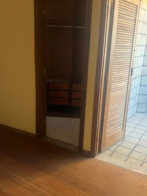 Foto 6 de Casa com 3 quartos à venda, 157m2 em Marechal Hermes, Rio De Janeiro - RJ