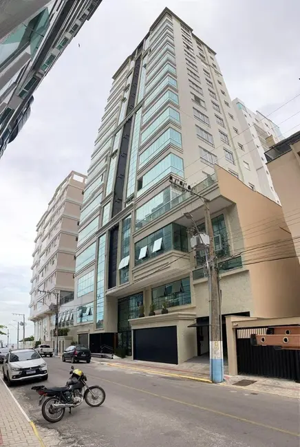 Foto 2 de Apartamento com 4 quartos à venda, 181m2 em Meia Praia, Itapema - SC
