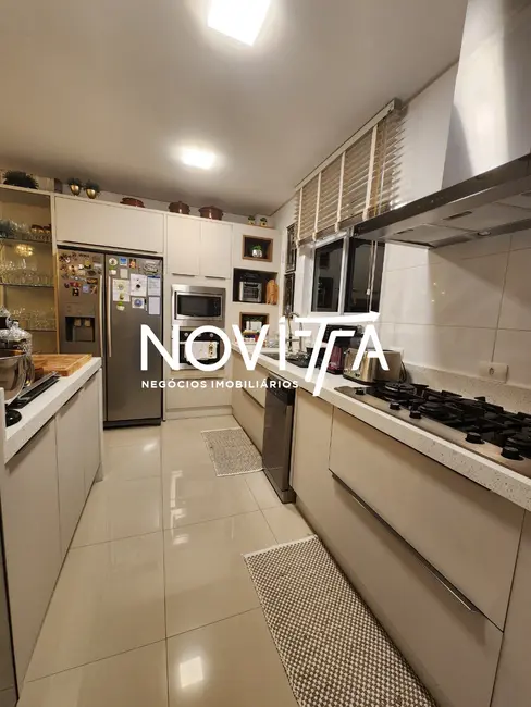 Foto 8 de Apartamento com 4 quartos à venda, 288m2 em Meia Praia, Itapema - SC